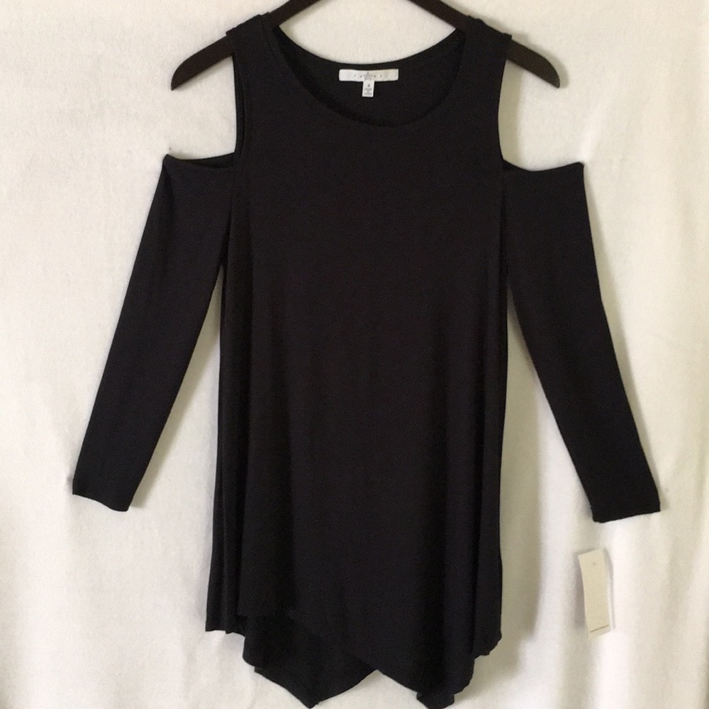 FEVER Cold Shoulder Asymmetrical Black Top S